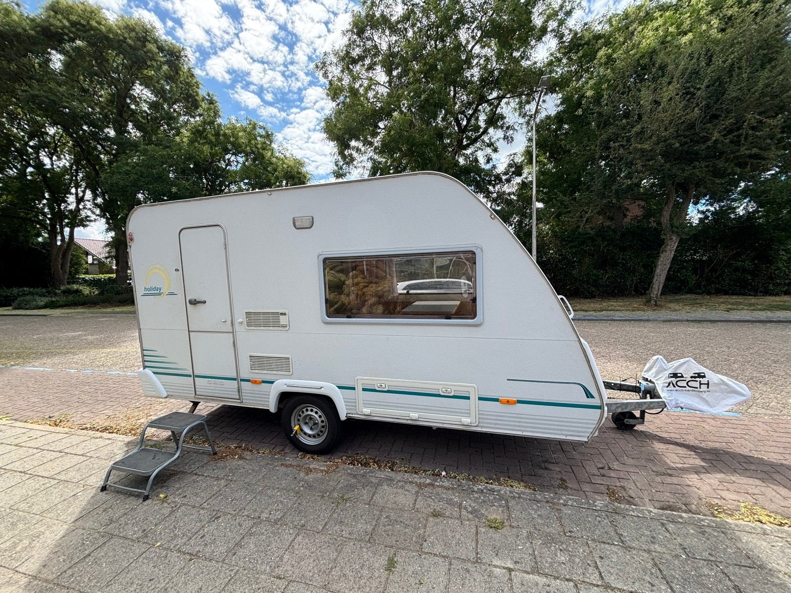 Caravan Eifelland E400 (stapelbed), Caravans en Kamperen, Rondzit, 750 - 1000 kg, Eifelland, Luifel