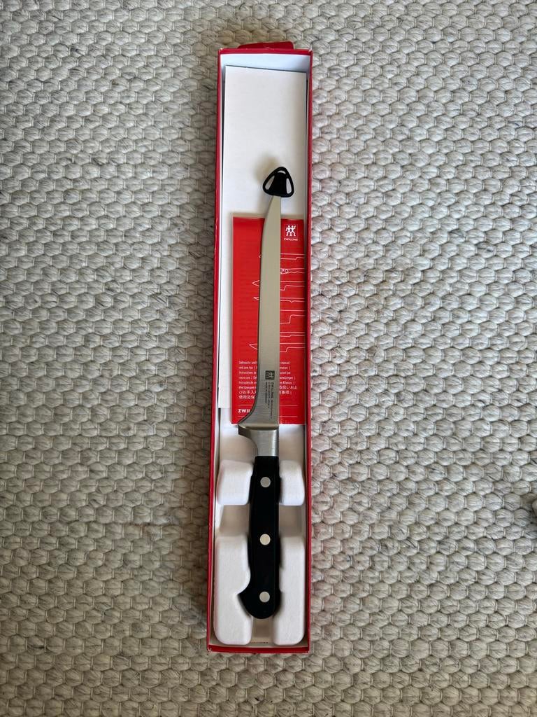 NIEUW Zwilling Professional S Fileermes - 180 mm / 7 inch, Huis en Inrichting, Keuken | Bestek, Ophalen of Verzenden, Nieuw, Rvs of Chroom