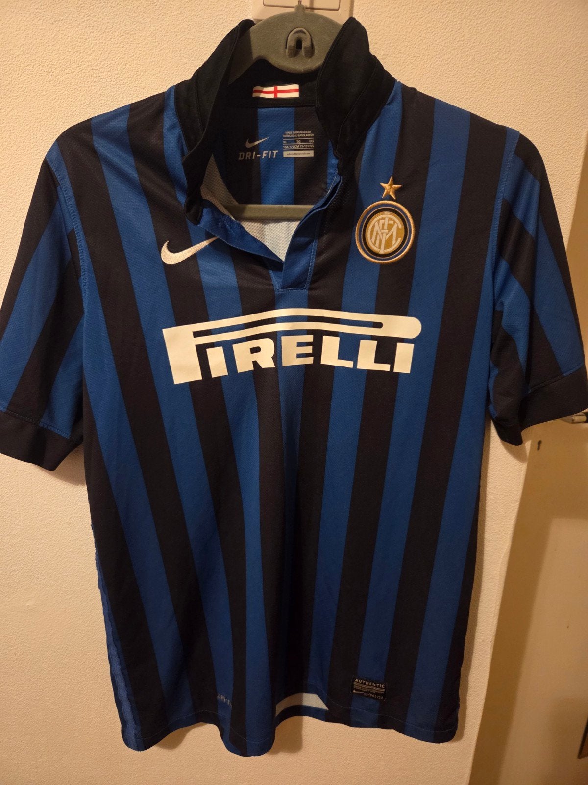 Inter Milan Thuisshirt en Broekje - Maat XL (13-15 jaar), Ophalen, Meerkleurig, Nike, Zo goed als nieuw