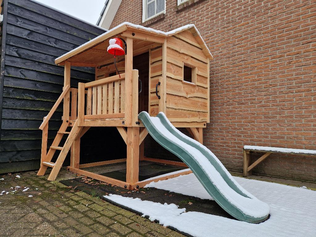 BOOMHUT VILLA speeltoren speelhuis klimtoren speeltoestel, Kinderen en Baby's, Speelgoed | Buiten | Speeltoestellen, Ophalen, Nieuw
