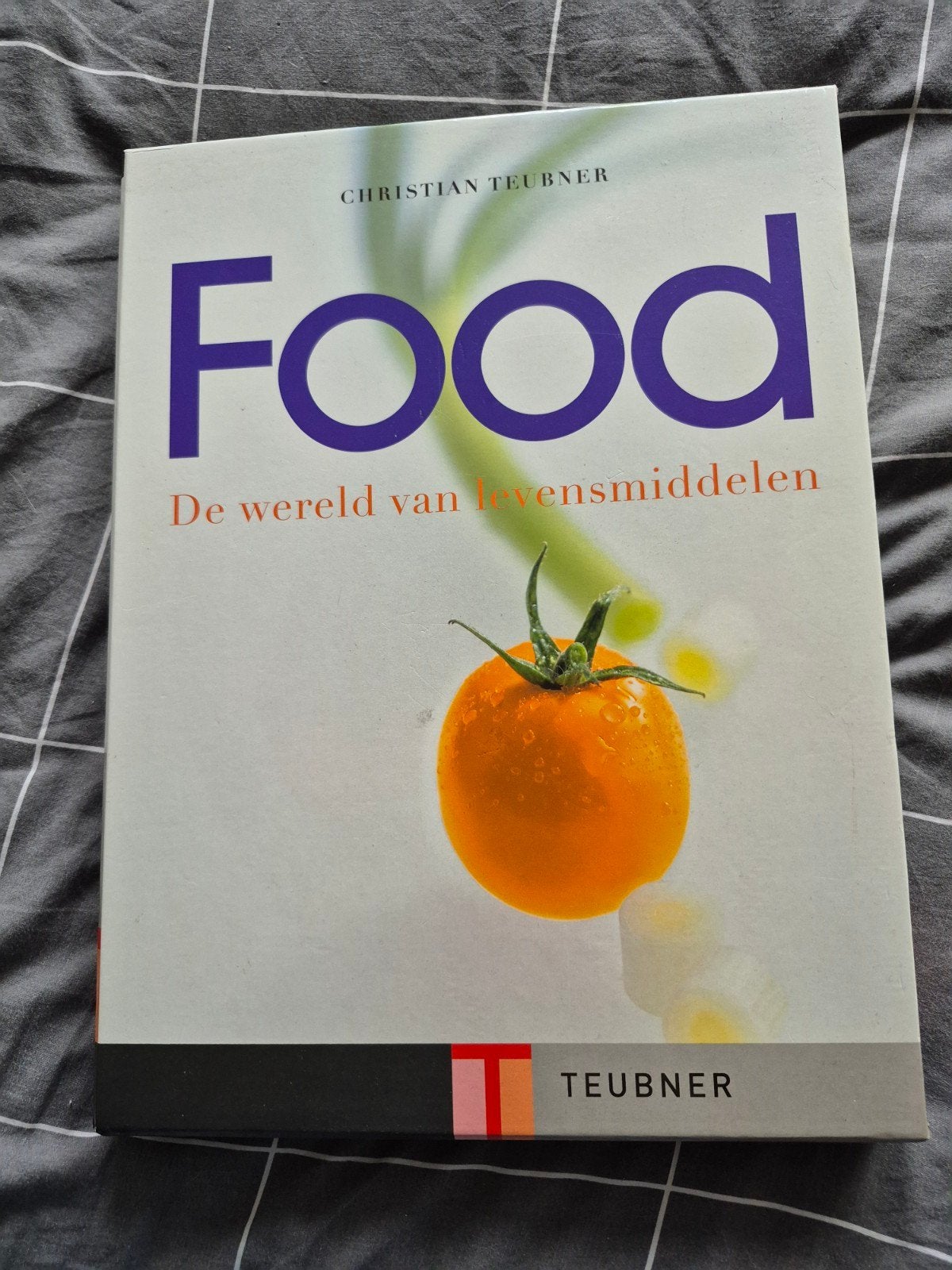 Food: De wereld van levensmiddelen - Christian Teubner, Boeken, Ophalen of Verzenden, Zo goed als nieuw, Christian Teubner