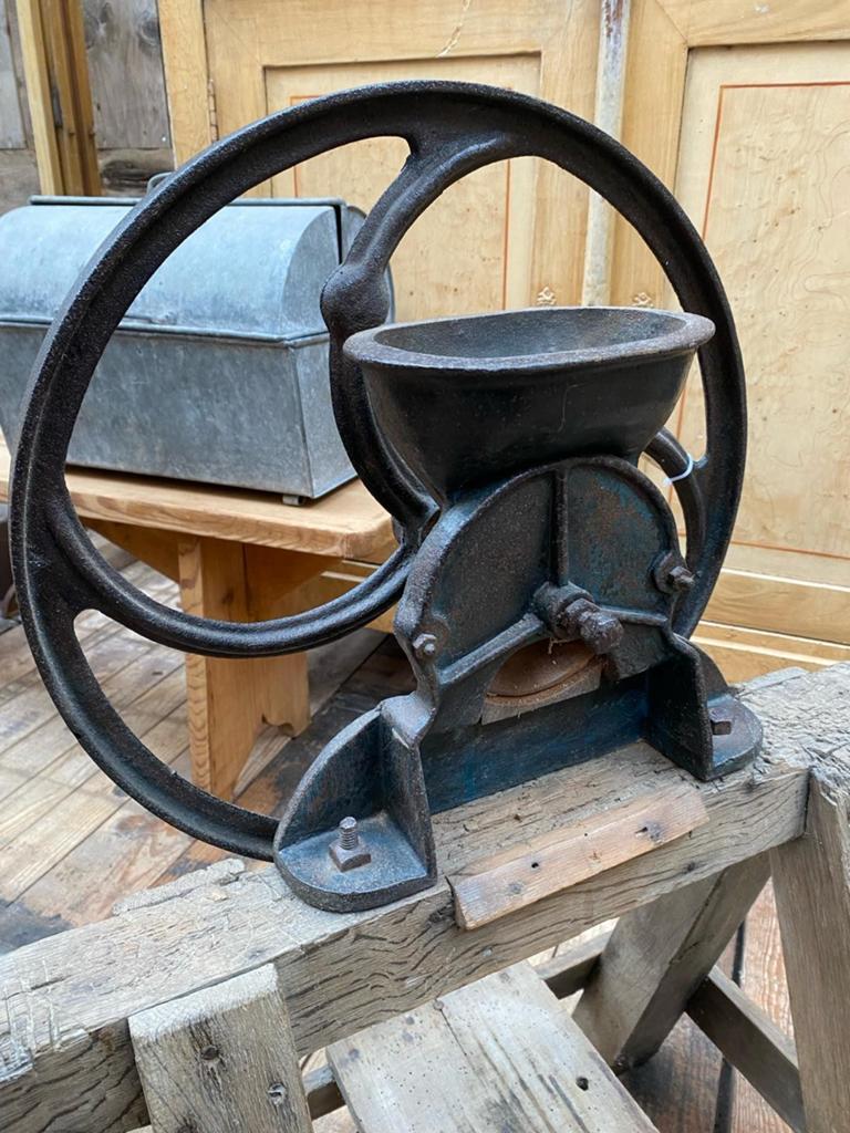 Brocante Franse graanmolen molen, Antiek en Kunst, Curiosa en Brocante, Ophalen