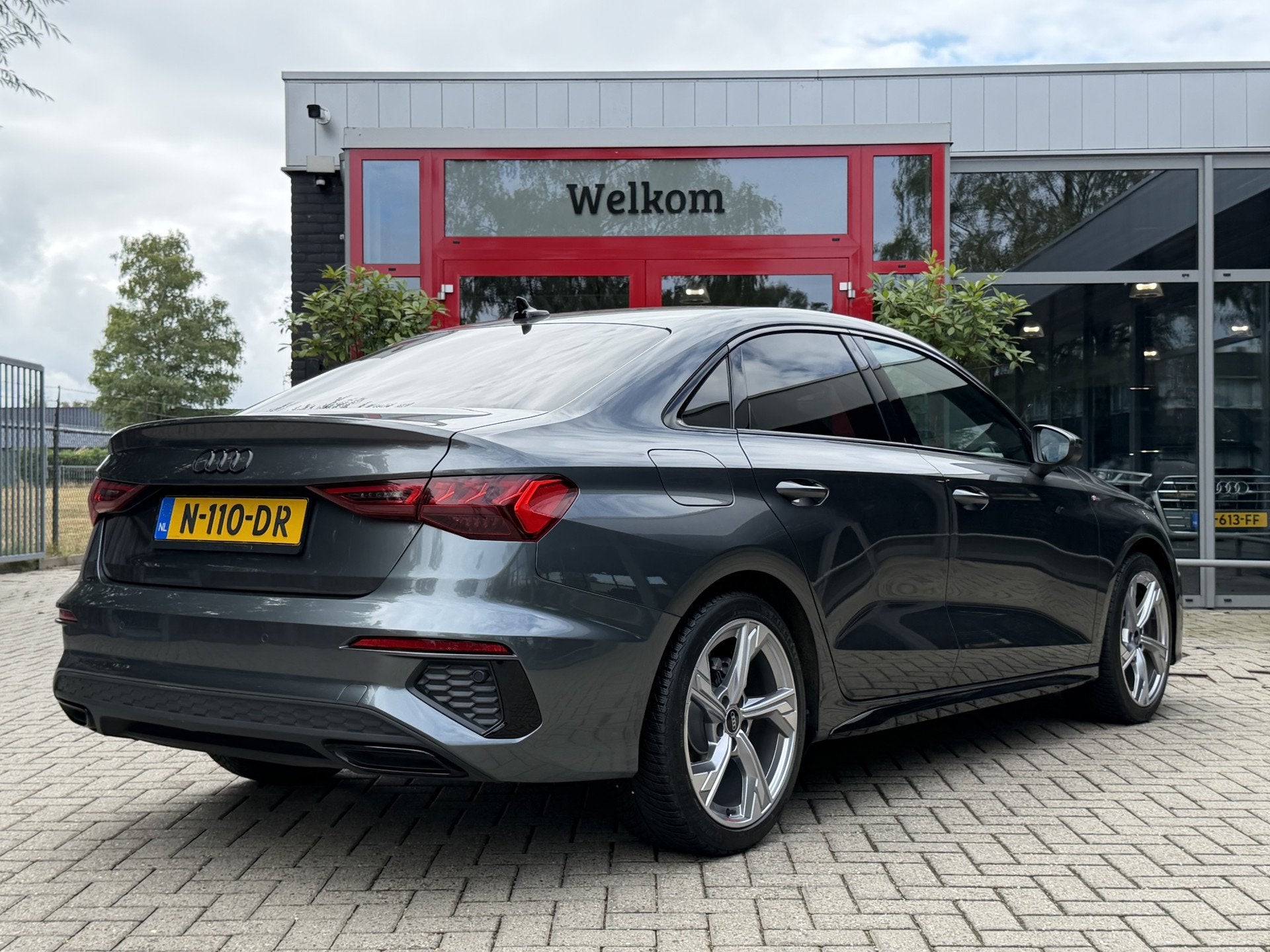 Audi A3 Limousine 30 TFSI AUT. *!* 2x S-LINE *!* CARPLAY/ LE, Automatische klimaatregeling, Gebruikt, Leder en Stof, Origineel Nederlands