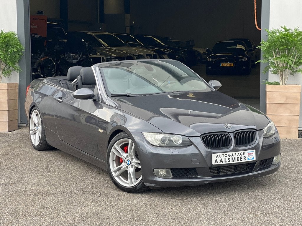 BMW 3-serie Cabrio 335i | LEER | XENON | NAVI | Young Timer, Auto's, BMW, Achterwielaandrijving, Gebruikt, Cabriolet, 4 stoelen