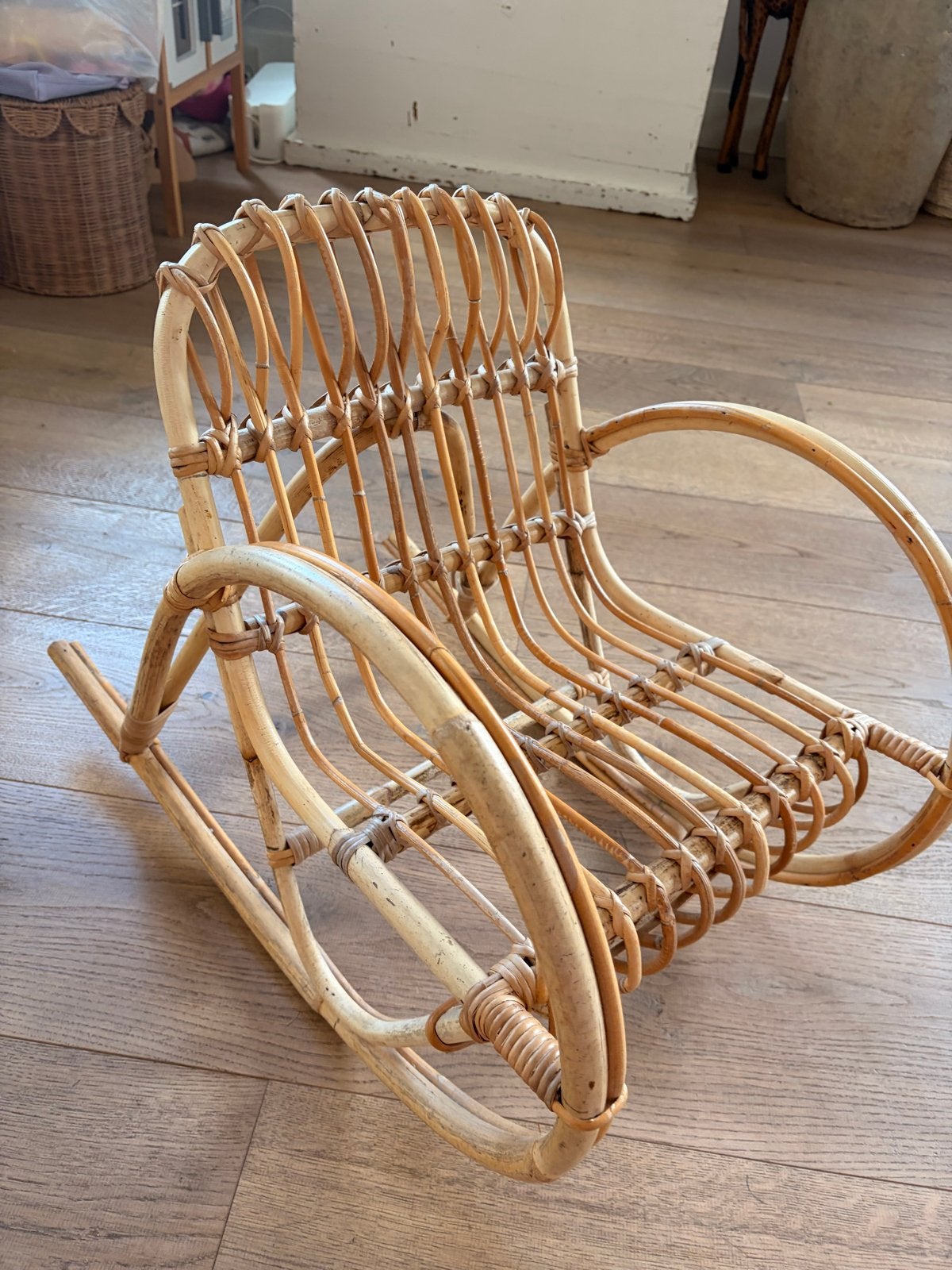 Vintage rotan schommelstoel voor kinderen, Ophalen, Gebruikt, Jongen of Meisje