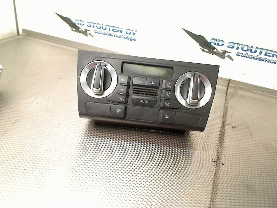 Bedieningspaneel Airco Audi A3 (8P1) 2009 8P0820043BK, Gebruikt, Auto-Union-Straße  1, Ingolstadt 85057, , Duitsland, Info@audi.de