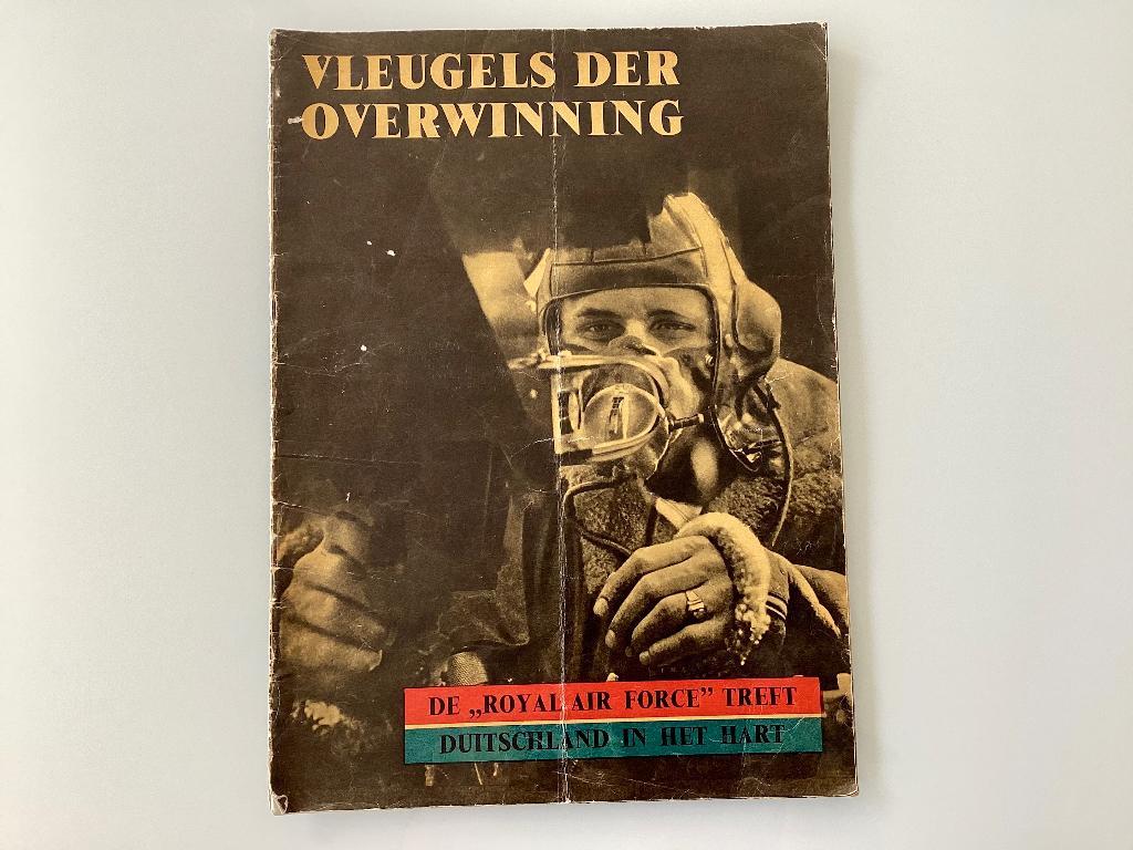 3 tijdschriften uit en net na de oorlog, Verzamelen, Tijdschriften, Kranten en Knipsels, Ophalen of Verzenden, 1940 tot 1960, Nederland