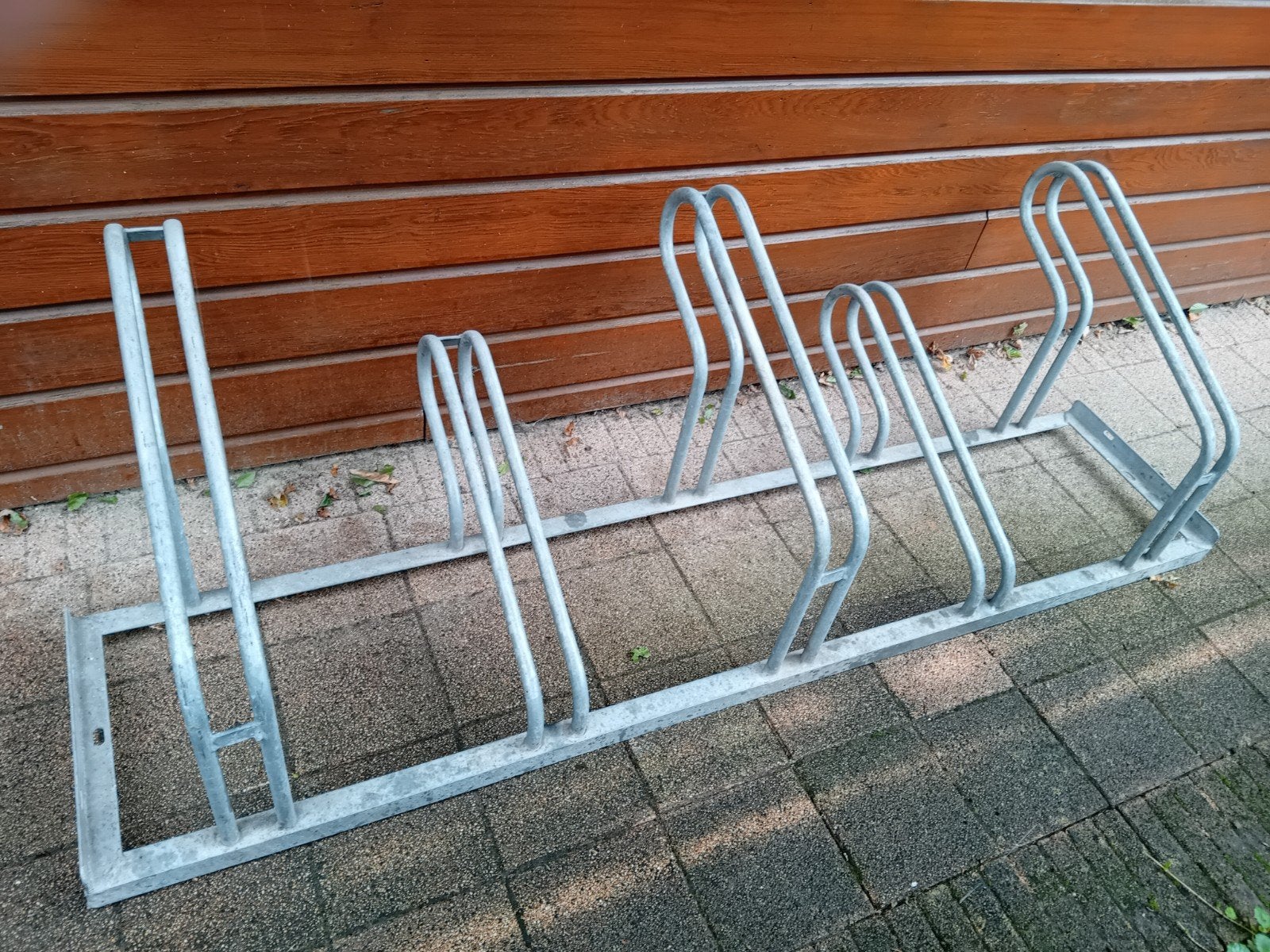 Zinken fietsenrek voor 5 fietsen - Vrijstaand en stevig, Ophalen, Zo goed als nieuw
