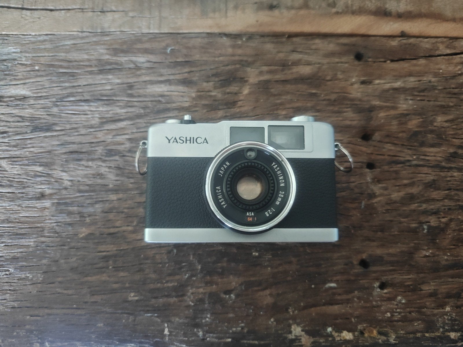 Yashica 35-me, Ophalen of Verzenden, Zo goed als nieuw, Compact, Overige Merken