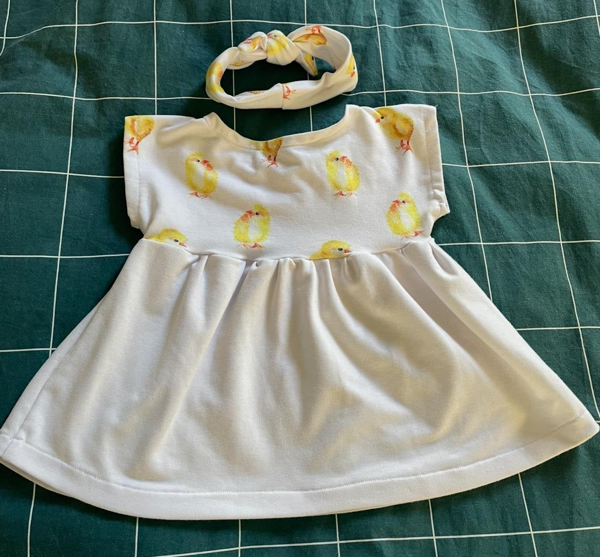 Baby setje jurkje en hoofdband wit/geel, Kinderen en Baby's, Babykleding | Maat 62, Ophalen of Verzenden, Zo goed als nieuw, Meisje