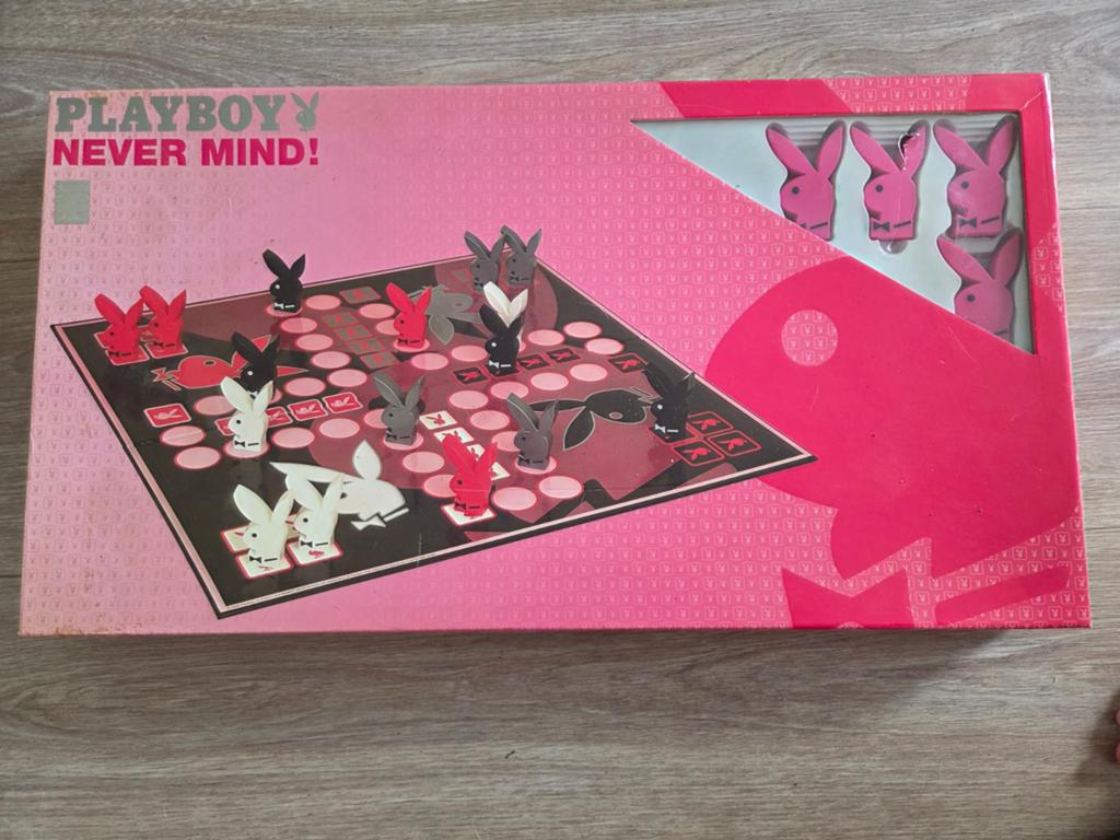 PLAYBOY Never Mind! Bordspel game orgineel compleet, Hobby en Vrije tijd, Drie of vier spelers, Ophalen of Verzenden, Zo goed als nieuw