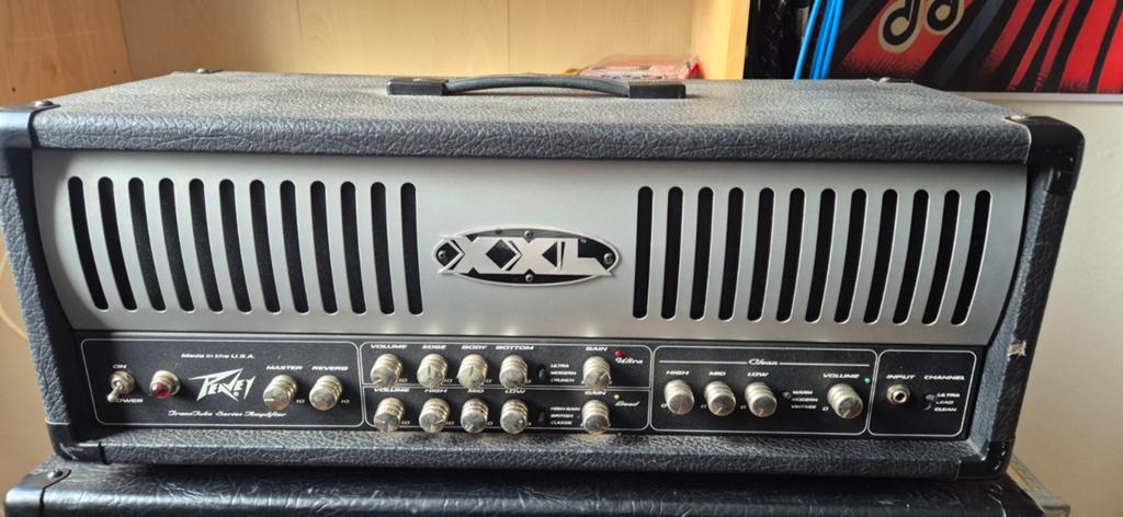 Peavey XXL 100 watt gitaarversterker + footswitch, Muziek en Instrumenten, Ophalen, Gebruikt, Gitaar, 100 watt of meer
