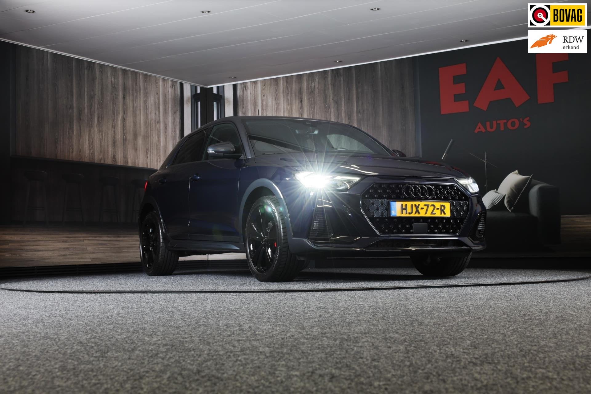 Audi A1 CITYCARVER 30 TFSI S Line / AUT / Acc / Lane Assist, Auto's, Dealer onderhouden, Euro 6, Blauw, 116 pk