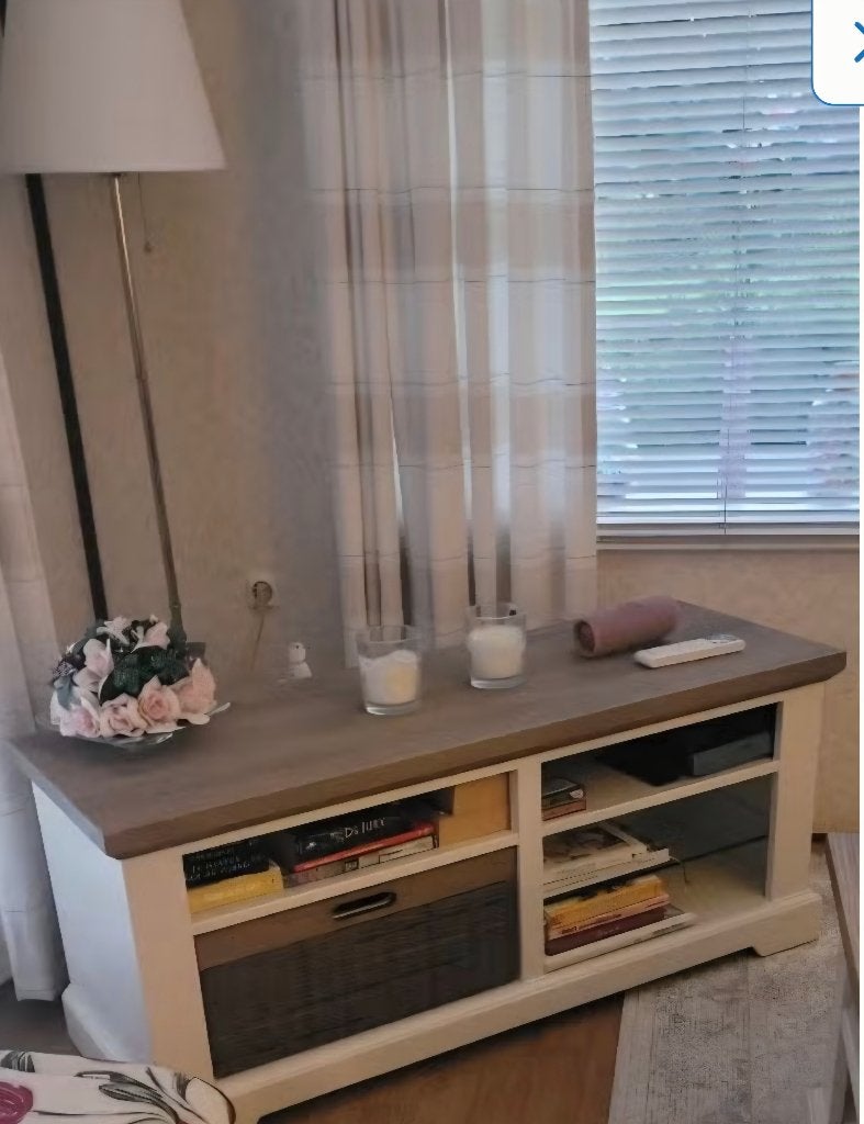 Tv meubel, Ophalen, 100 tot 150 cm, Eikenhout, Zo goed als nieuw