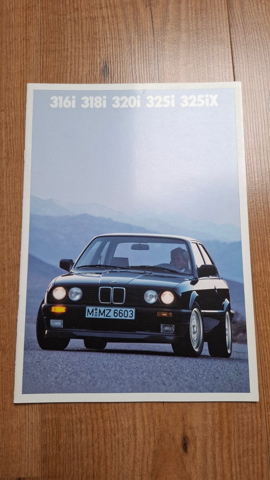 Bmw 3 serie e30 type brochure folder div modellen Nederlands, Boeken, Ophalen of Verzenden, Zo goed als nieuw, BMW