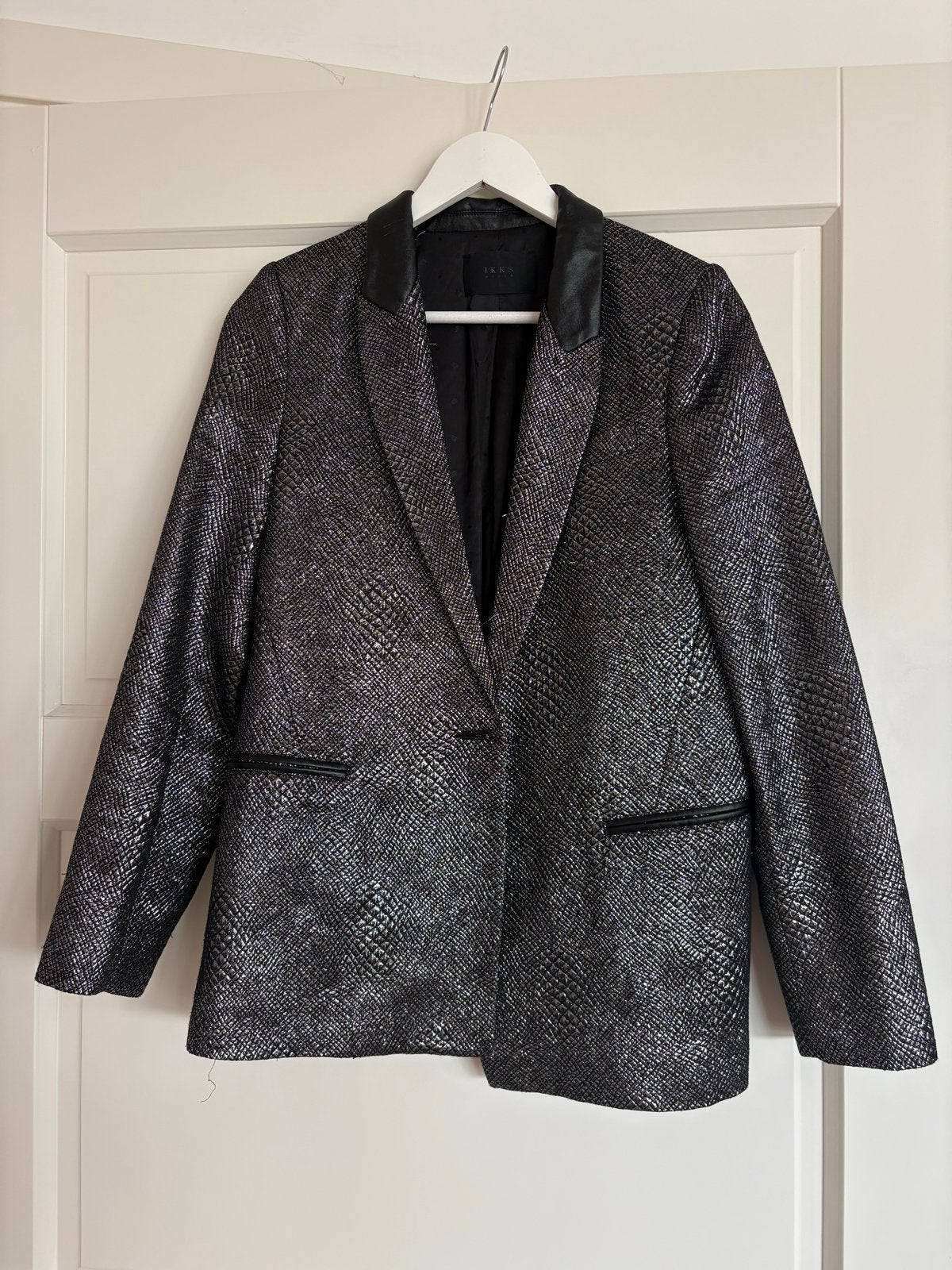 IKKS jasje maat 38 met Glitterprint en Leren Details, Kleding | Dames, Maat 38/40 (M), Ophalen of Verzenden, Zo goed als nieuw