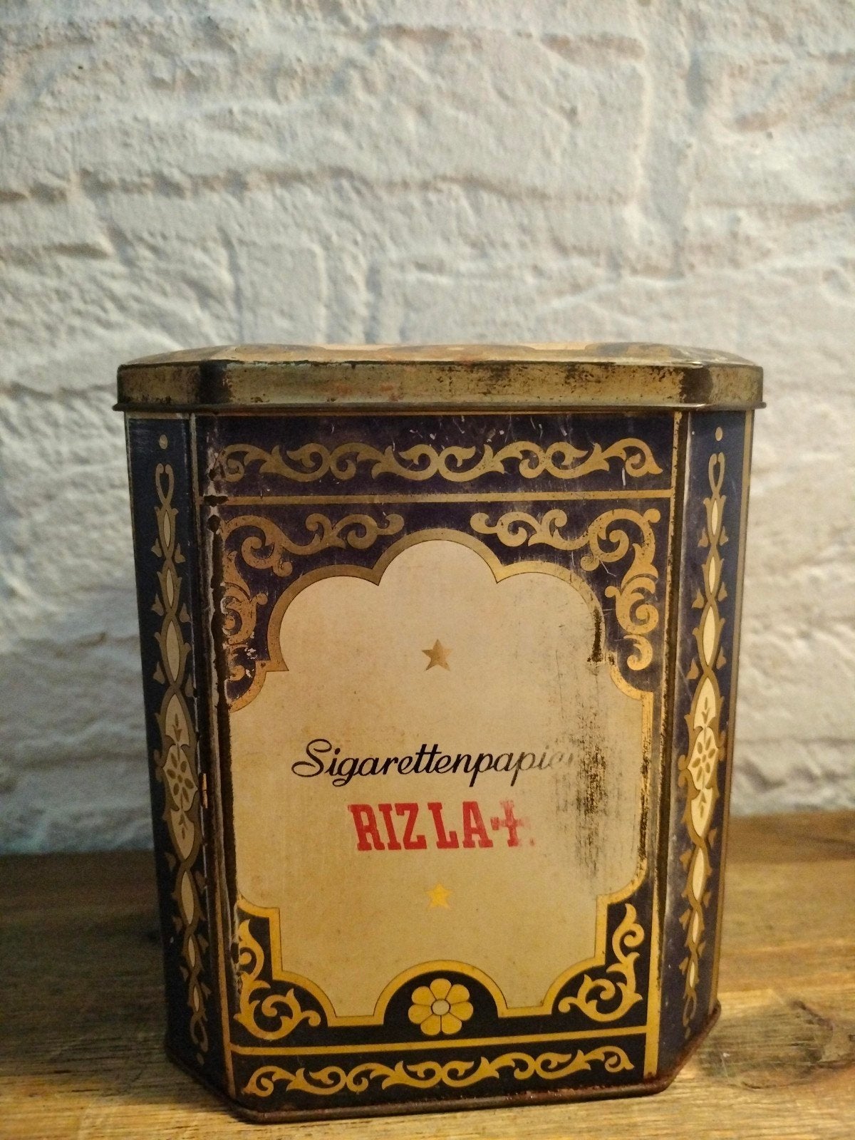 Vintage Rizla vloei voorraadblik., Ophalen of Verzenden, Gebruikt, Tabaksdoos of Verpakking