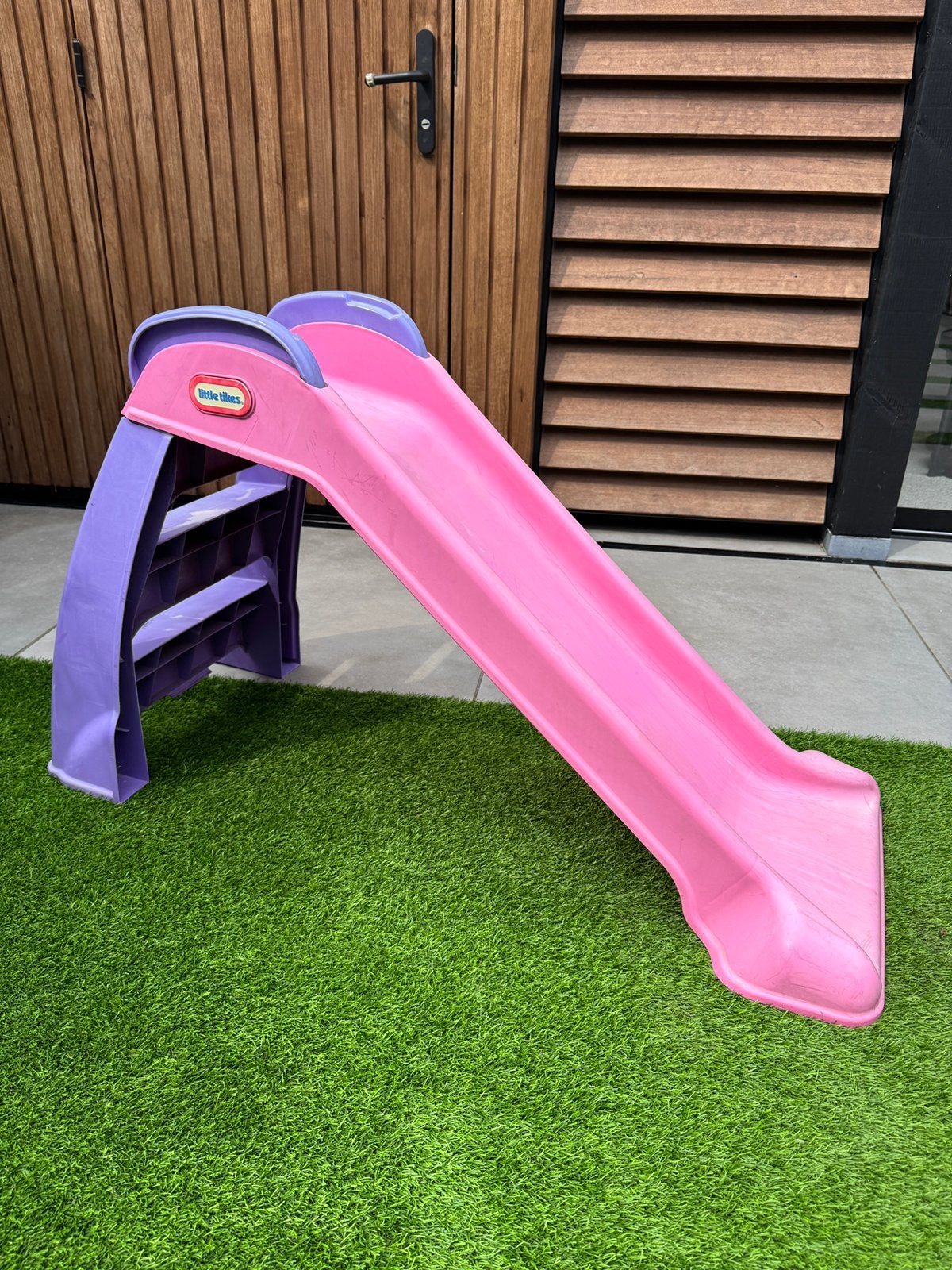 Glijbaan roze/paars, Kinderen en Baby's, Speelgoed | Buiten | Speeltoestellen, Ophalen, Gebruikt, Glijbaan