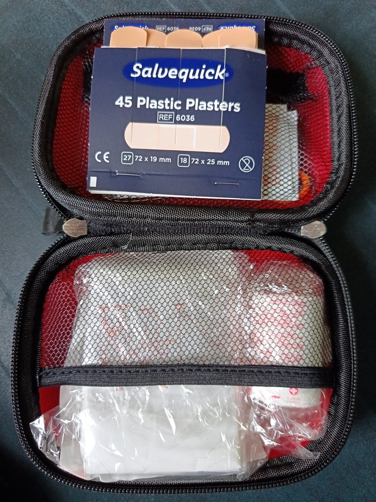 Salvequick EHBO-setje met pleisters, Ophalen of Verzenden