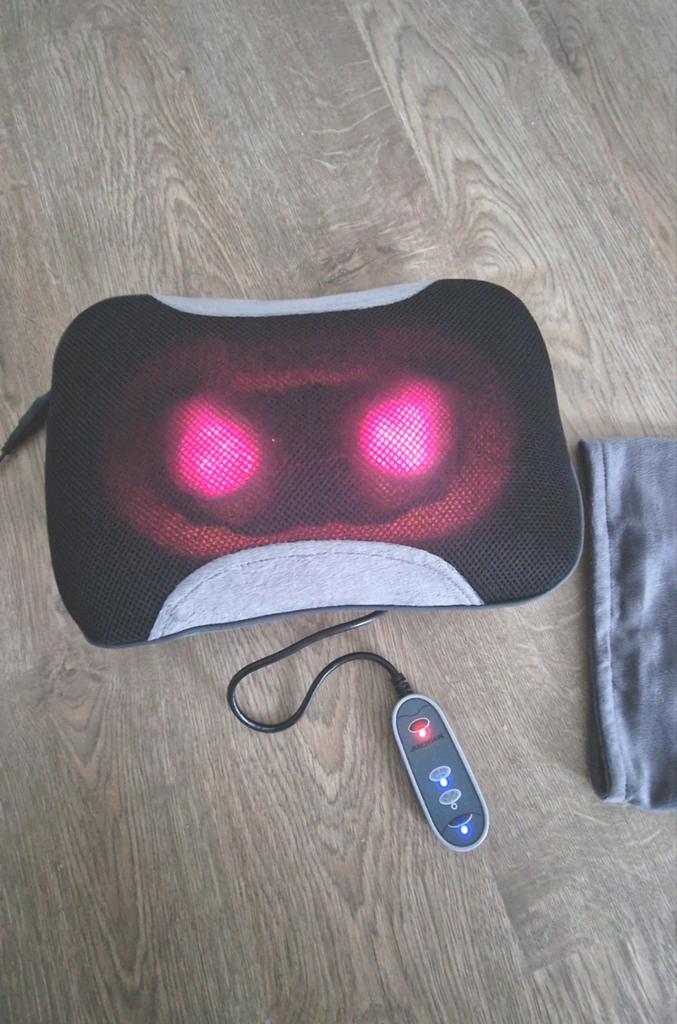 SilverCrest Shiatsu Massagekussen met Warmtefunctie, Ophalen of Verzenden, Zo goed als nieuw, Massagestoel of Kussen