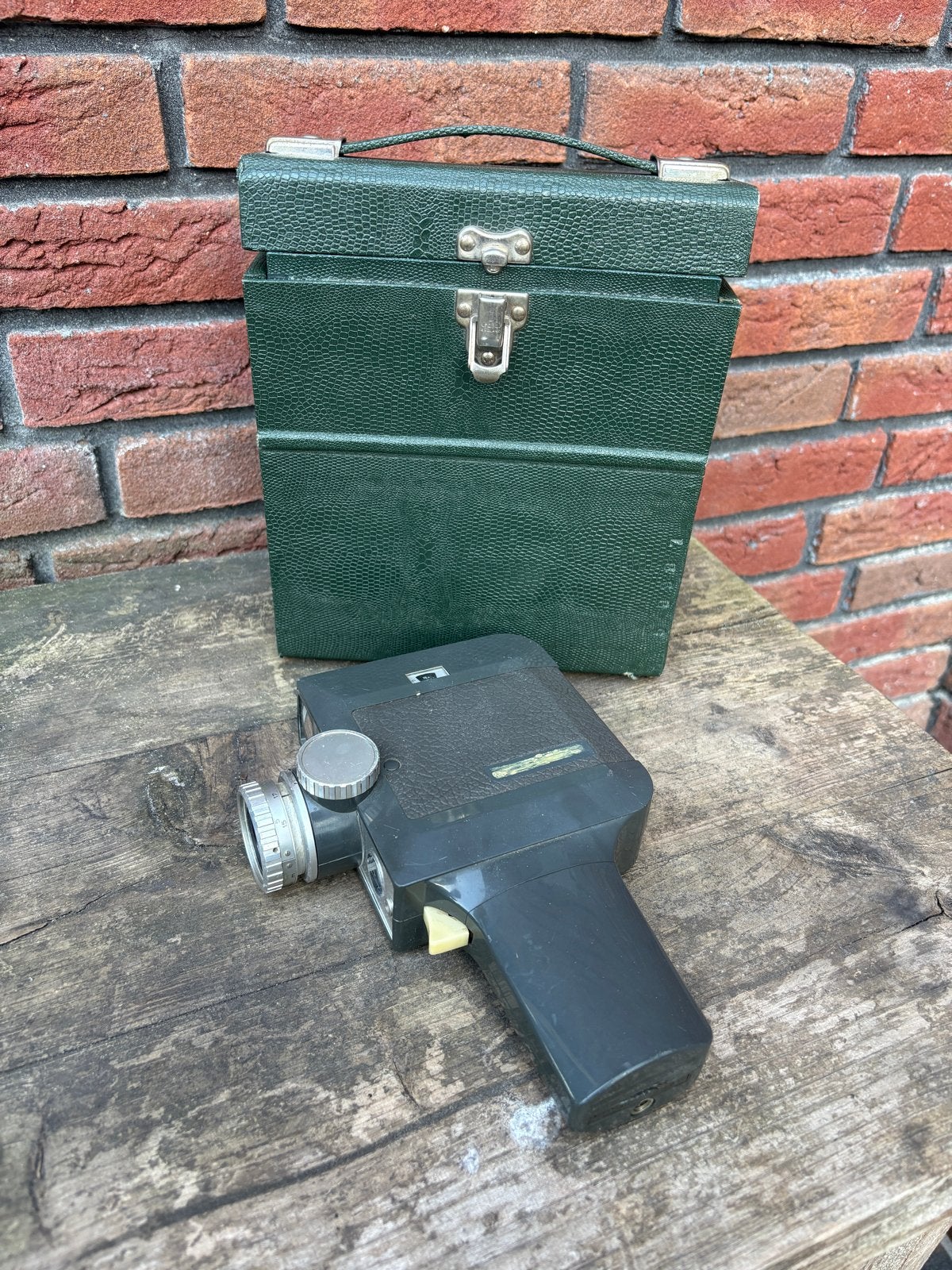 Vintage 8mm filmcamera met koffer, Ophalen, 8mm, Camera