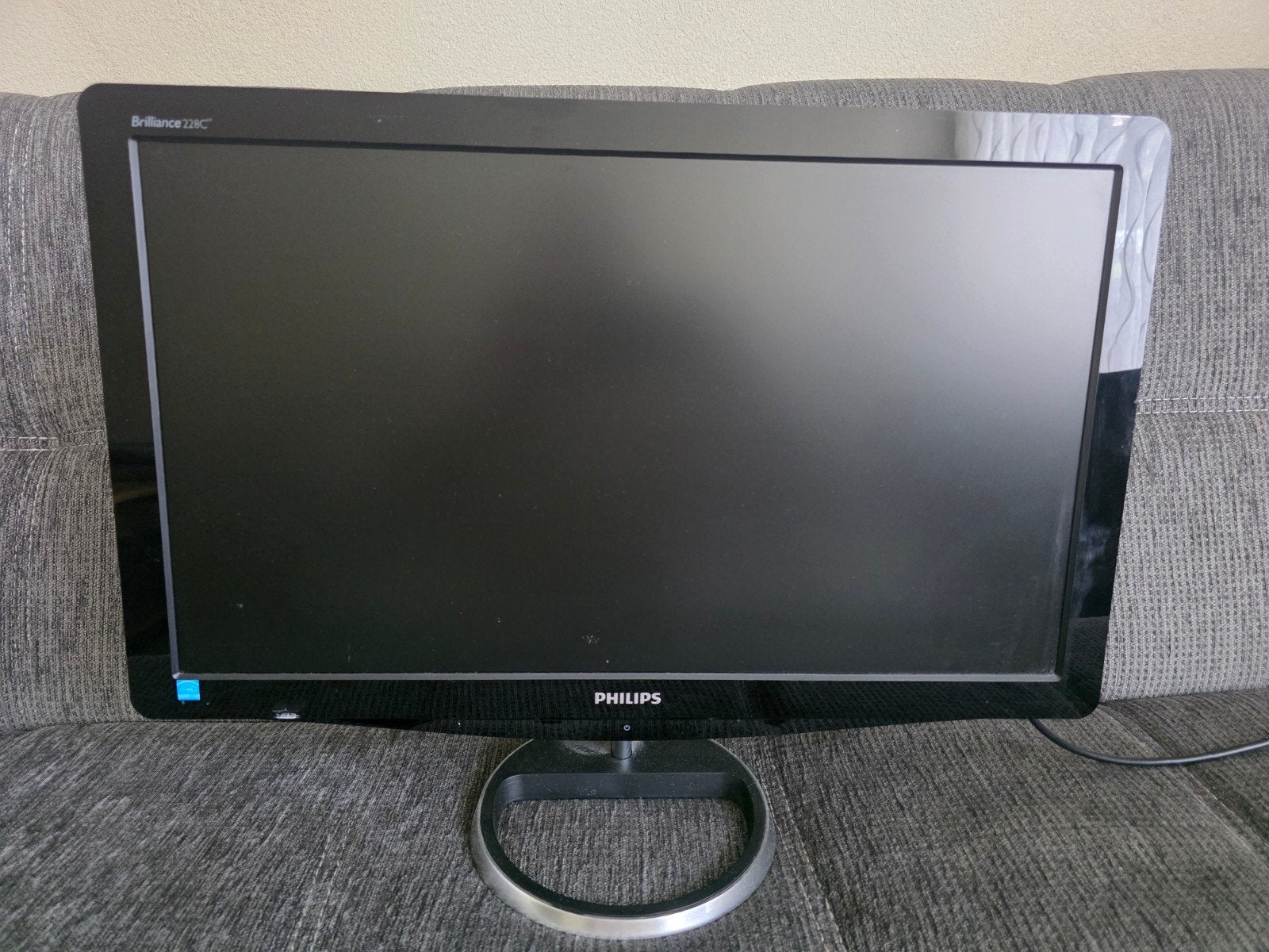 Philips Brilliance 228C LED Monitor - Zo goed als nieuw, Computers en Software, Monitoren, Ophalen, Philips, Kantelbaar, HDMI