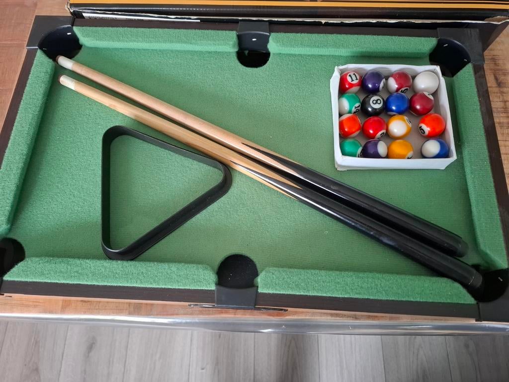 Mini Pooltafel - Compleet en Zo Goed als Nieuw, Sport en Fitness, Biljarten en Poolen, Ophalen of Verzenden, Zo goed als nieuw