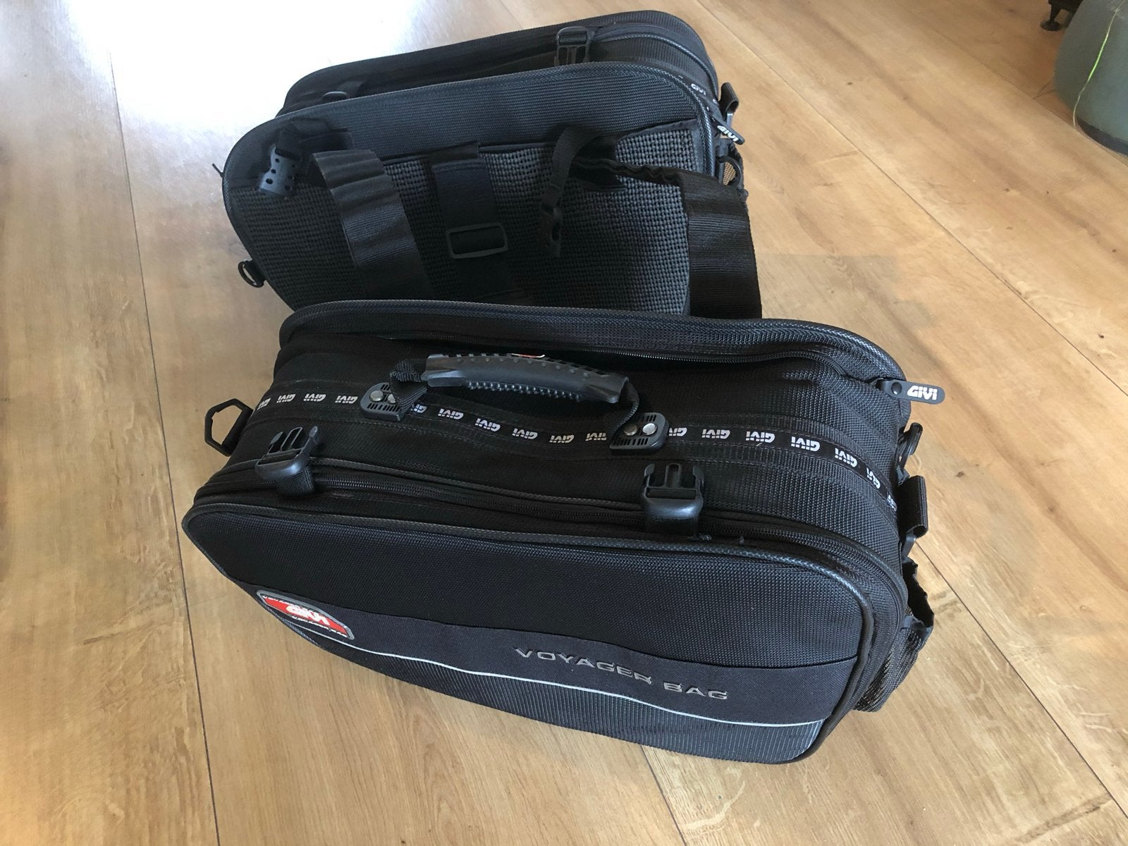 GIVI Voyager Bag motortassen - Set van 2, Ophalen, Zo goed als nieuw