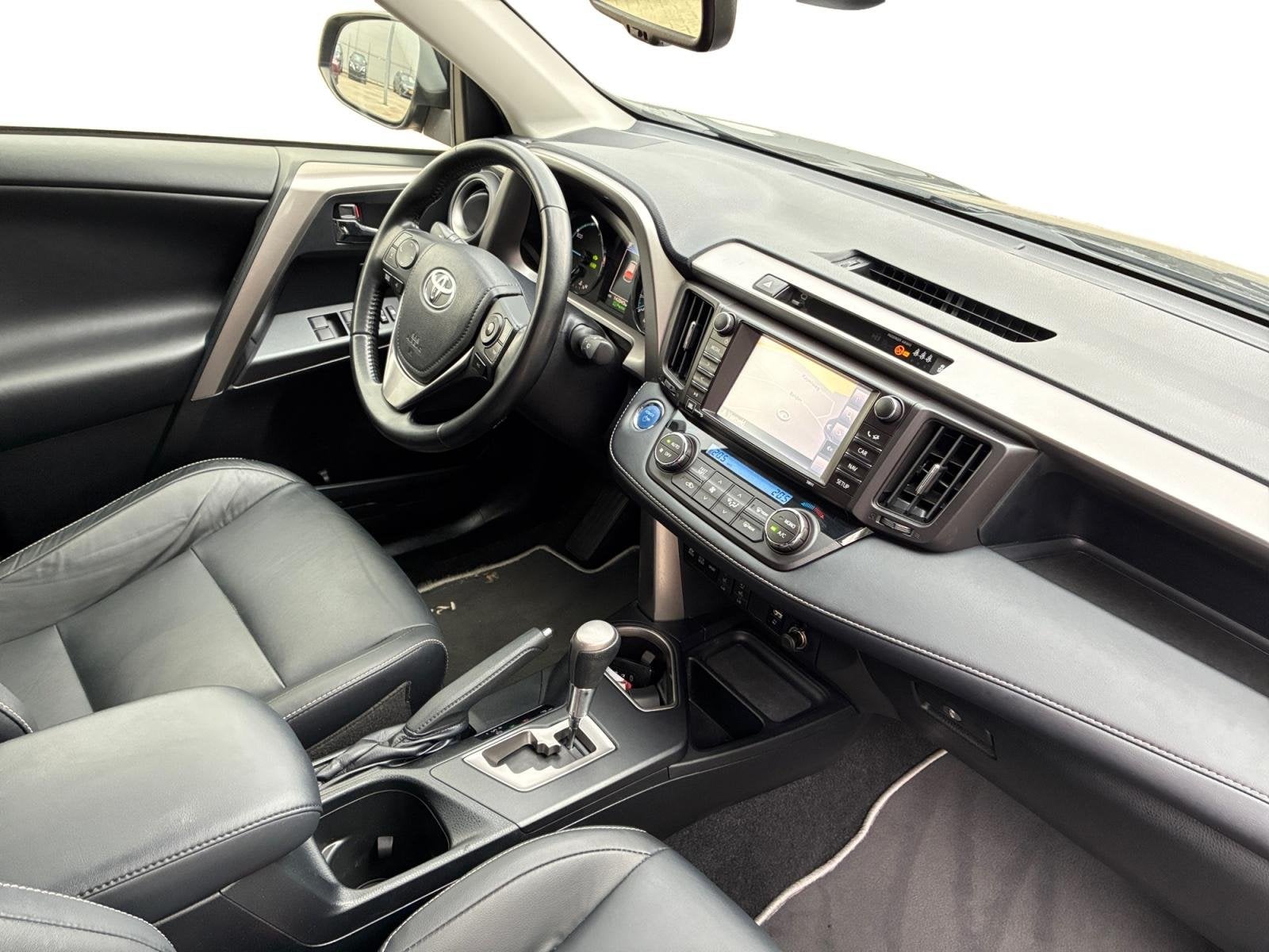 Toyota RAV4 2.5 Hybrid AWD Energy Plus | Leder | Navigatie |, Automaat, Gebruikt, Euro 6, 1650 kg