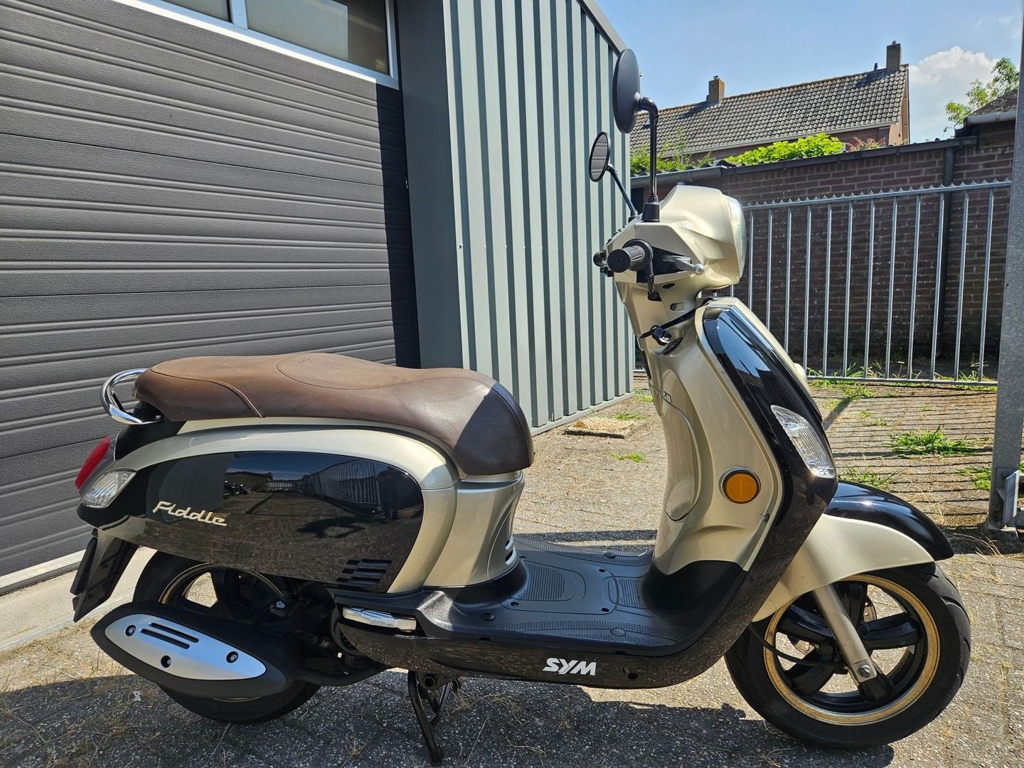 SYM ORBIT 3 - 4T E3 BROM BJ 2016 ZWART BRONS RETRO STYLE!, Fietsen en Brommers, Scooters | SYM, SYM, Overige modellen, Onbekend