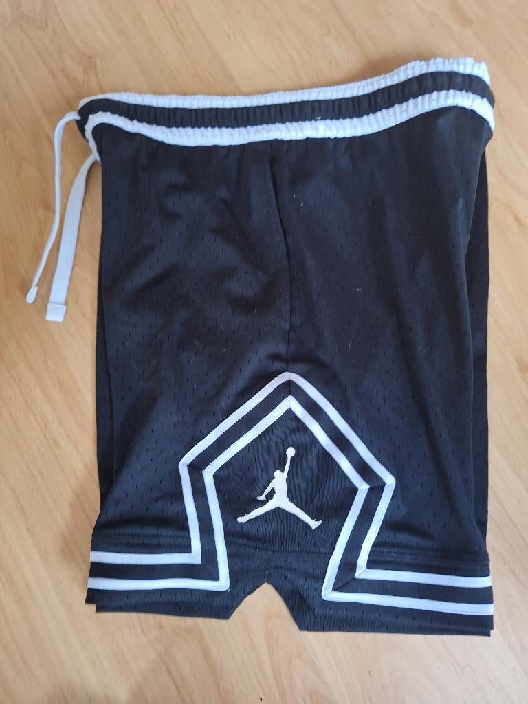 Jordan Dri-Fit SPORT DIAMOND SHORT (winkelprijs €40), Kleding | Heren, Sportkleding, Zo goed als nieuw, Algemeen, Maat 48/50 (M)