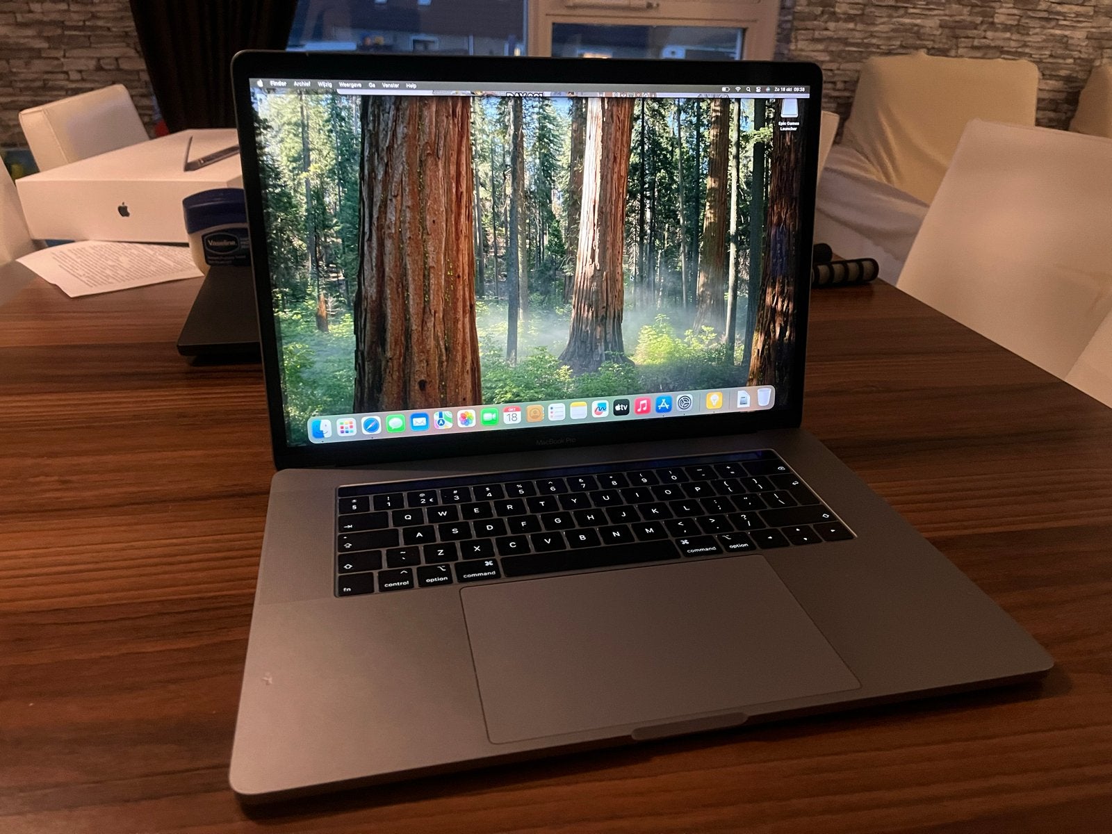 MacBook Pro 15 inch 2018 i7 Radeon Pro 560X Ruilen mogelijk, Gebruikt, 512 GB, Ophalen, MacBook Pro