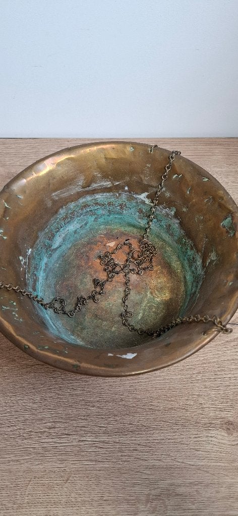 Antieke Geelkoperen / Messing Hangbloempot met Ketting, Ophalen of Verzenden, Koper