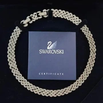 Swarovski Diamanta Ketting in originele blauwe doos, Sieraden, Tassen en Uiterlijk, Kettingen, Overige materialen, Nieuw, Zilver