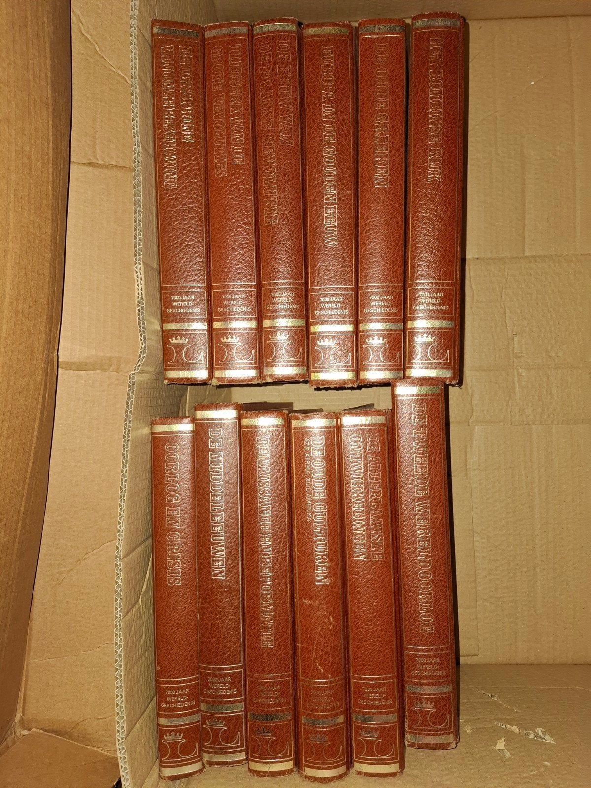 7000 Jaar Wereldgeschiedenis - Complete set (12 delen), Ophalen of Verzenden, Gelezen