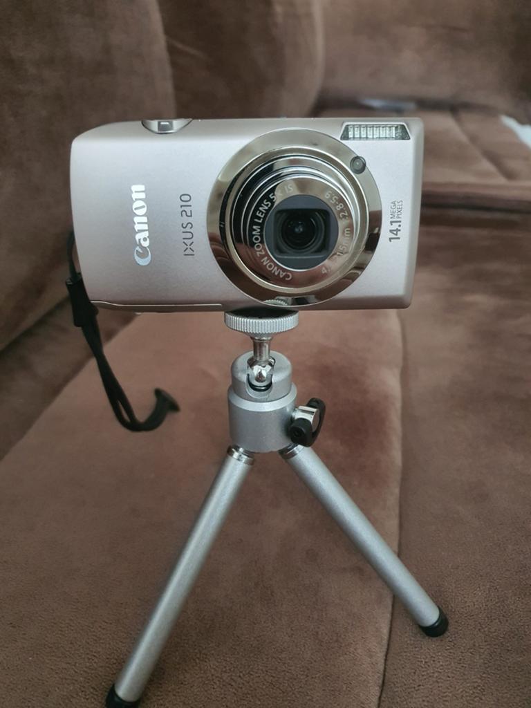 Mooie Canon IXUS 210 Compactcamera (14.1MP) Complete Y2K SET, Ophalen of Verzenden, Canon