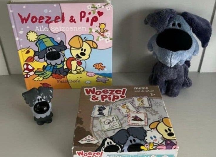 Pakket woezel en pip, pizzelboek, knuffels, Ophalen of Verzenden, Zo goed als nieuw, Overige typen