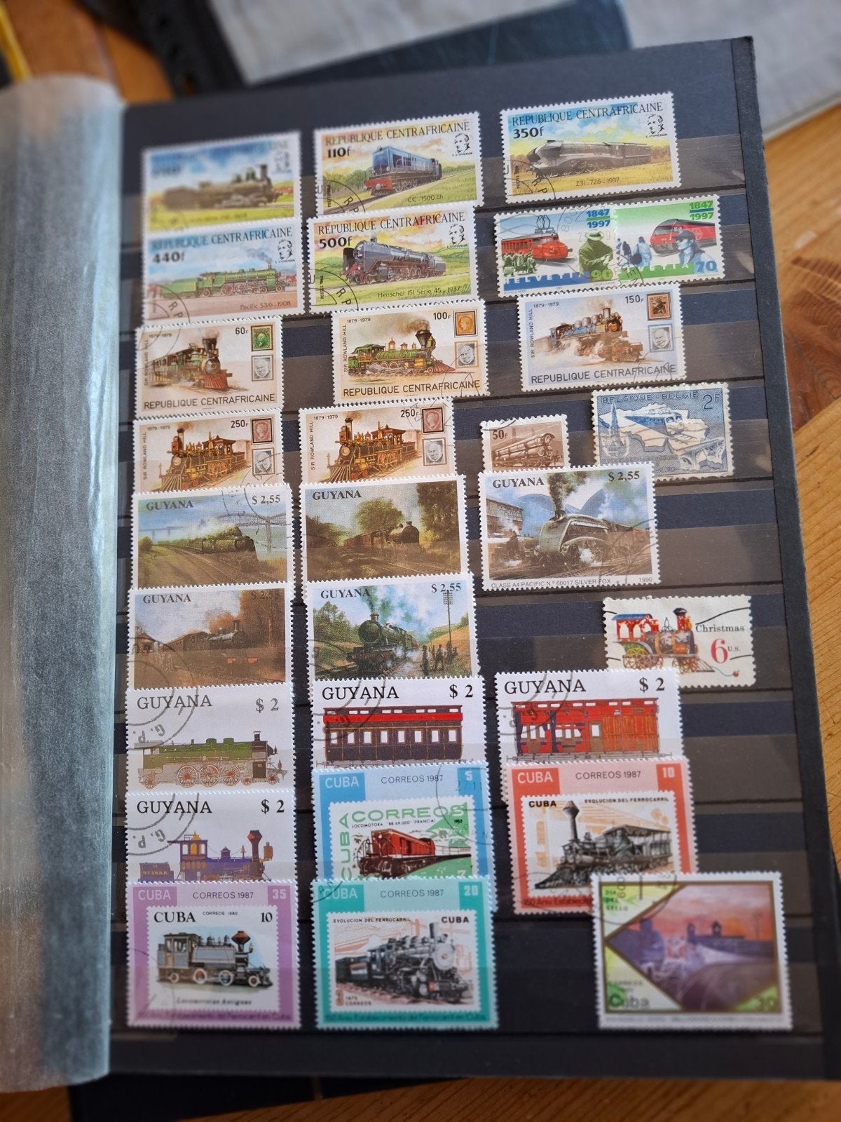 Prachtige verzameling postzegels met treinen, Ophalen of Verzenden, Gebruikt, Trein, Overige typen