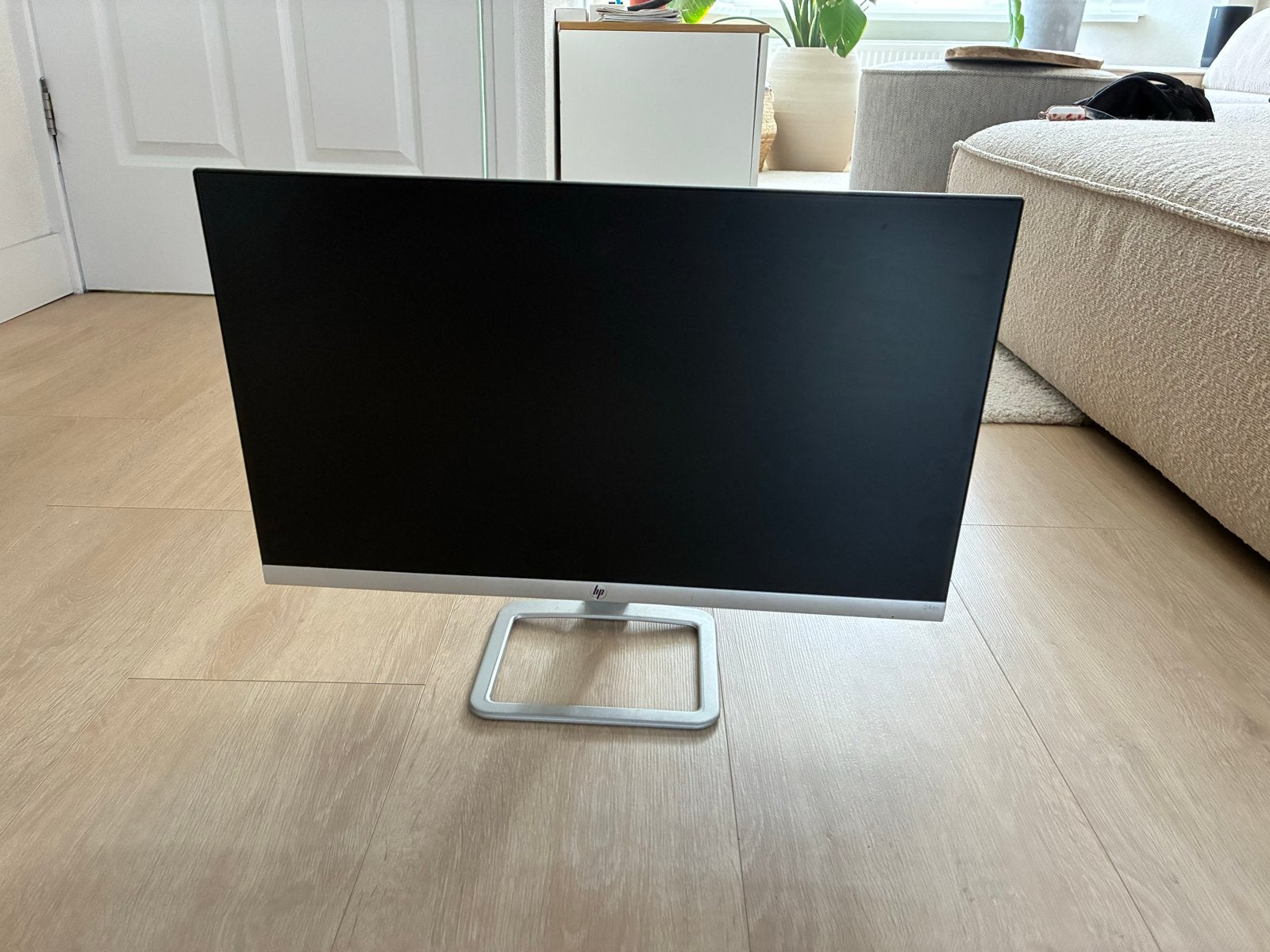HP Monitor, Ophalen, Kantelbaar, Full HD, 60 Hz of minder