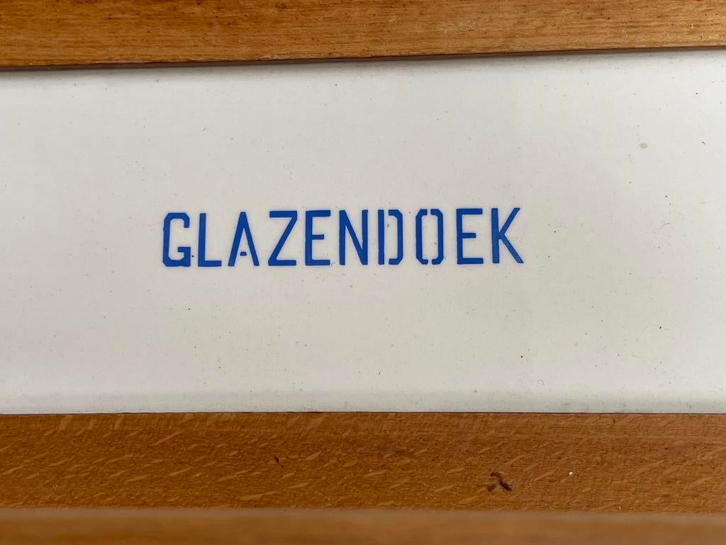 Handdoekenrek / theedoekenrek., Ophalen