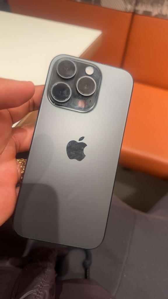 iPhone 15 Pro 256GB, Telecommunicatie, Mobiele telefoons | Apple iPhone, 256 GB, Zwart, Ophalen of Verzenden, Zo goed als nieuw