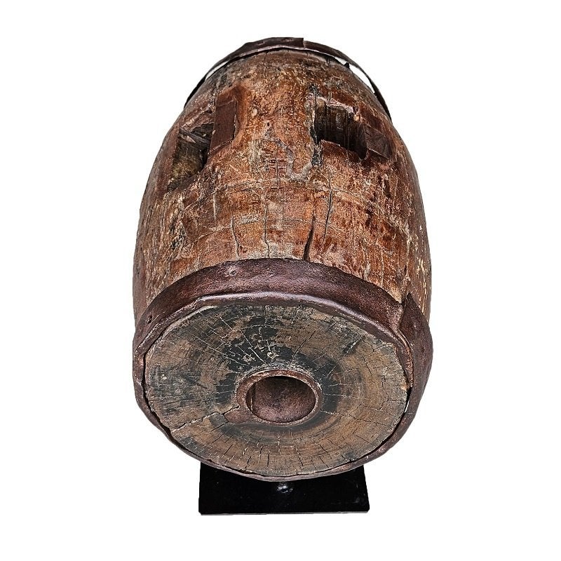 Tonwiel Decoratie Houten Beeld Op Standaard Wielnaaf Hout, Overige typen, Overige onderwerpen, Ophalen of Verzenden, 20 - 50 cm