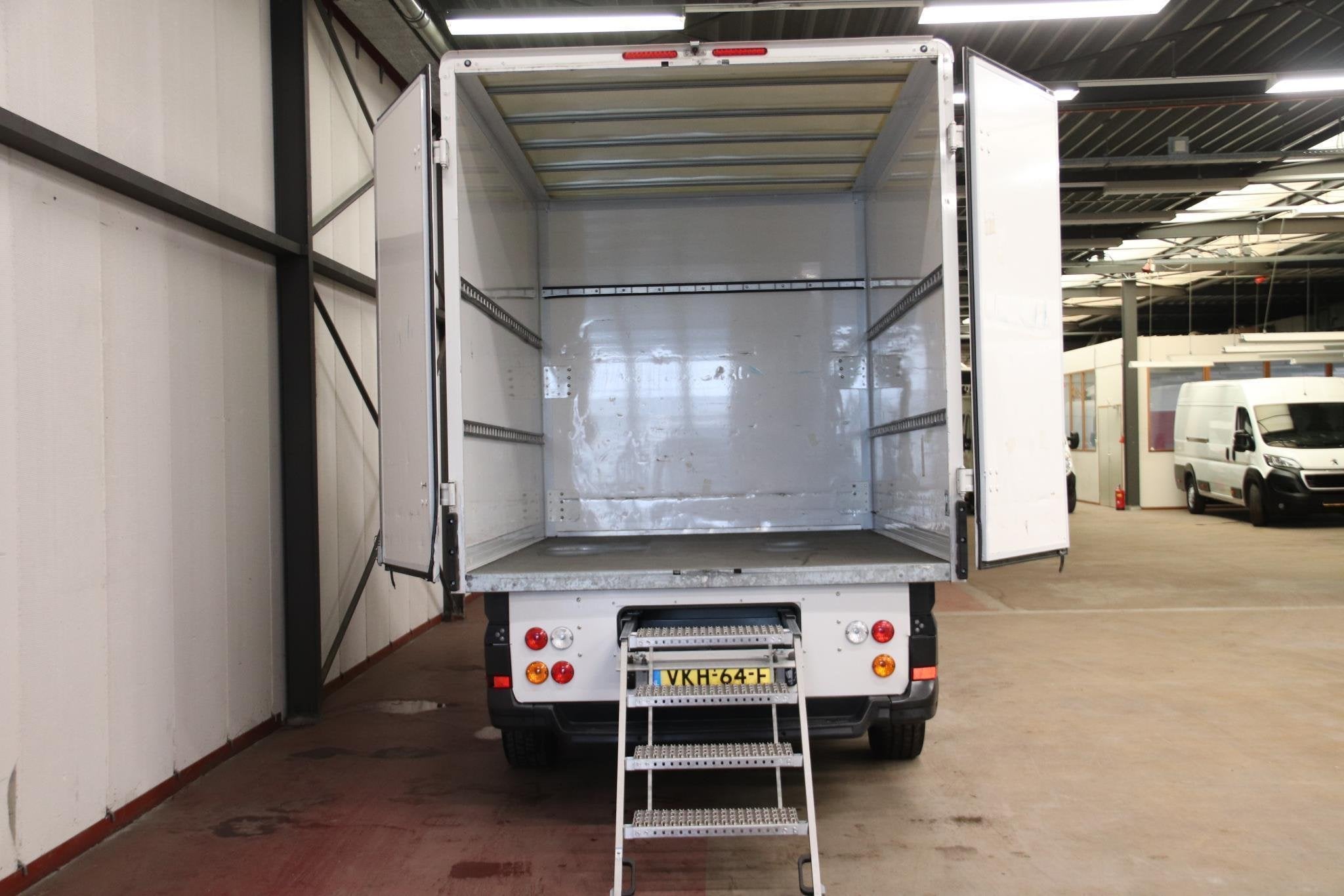 MAN eTGE Elektrische BAKWAGEN MEUBELBAK MAN Etge-athlet Elek, Gebruikt, MAN, Wit, Origineel Nederlands