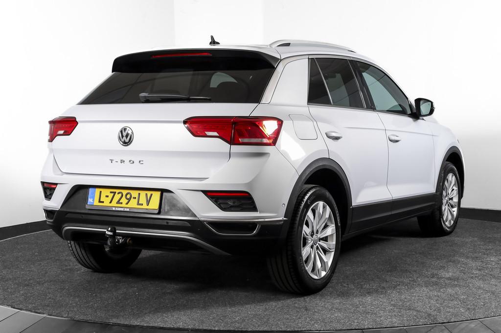 Volkswagen T-Roc 1.5 TSI 150 PK Style - Automaat | Adapt. Cr, Euro 6, 4 cilinders, 150 pk, Wit