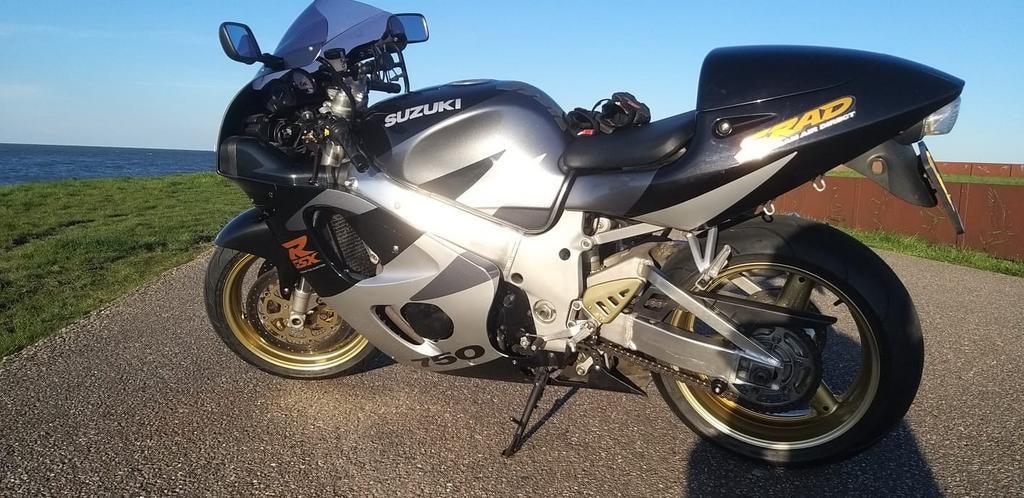Suzuki gsxr srad 750 1998 injectie in onderdelen of compleet, Motoren, Ophalen, Gebruikt