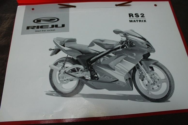 Rieju RS2 Matrix parts list onderdelen boek, Ophalen of Verzenden, Zo goed als nieuw