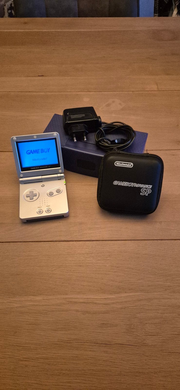 Gameboy Advance SP compleet met spellen, Spelcomputers en Games, Ophalen, Zo goed als nieuw, Game Boy Advance SP, Met games