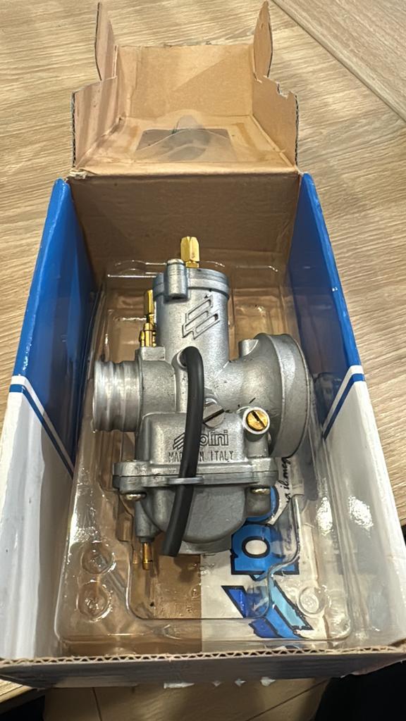 Polini cp17.5 carburateur nooit gebruikt! met sproeierset, Verzenden, Zo goed als nieuw, Carburateur