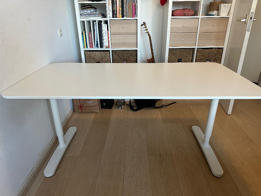 Bekant bureau ikea 160/80, Ophalen, In hoogte verstelbaar, Zo goed als nieuw