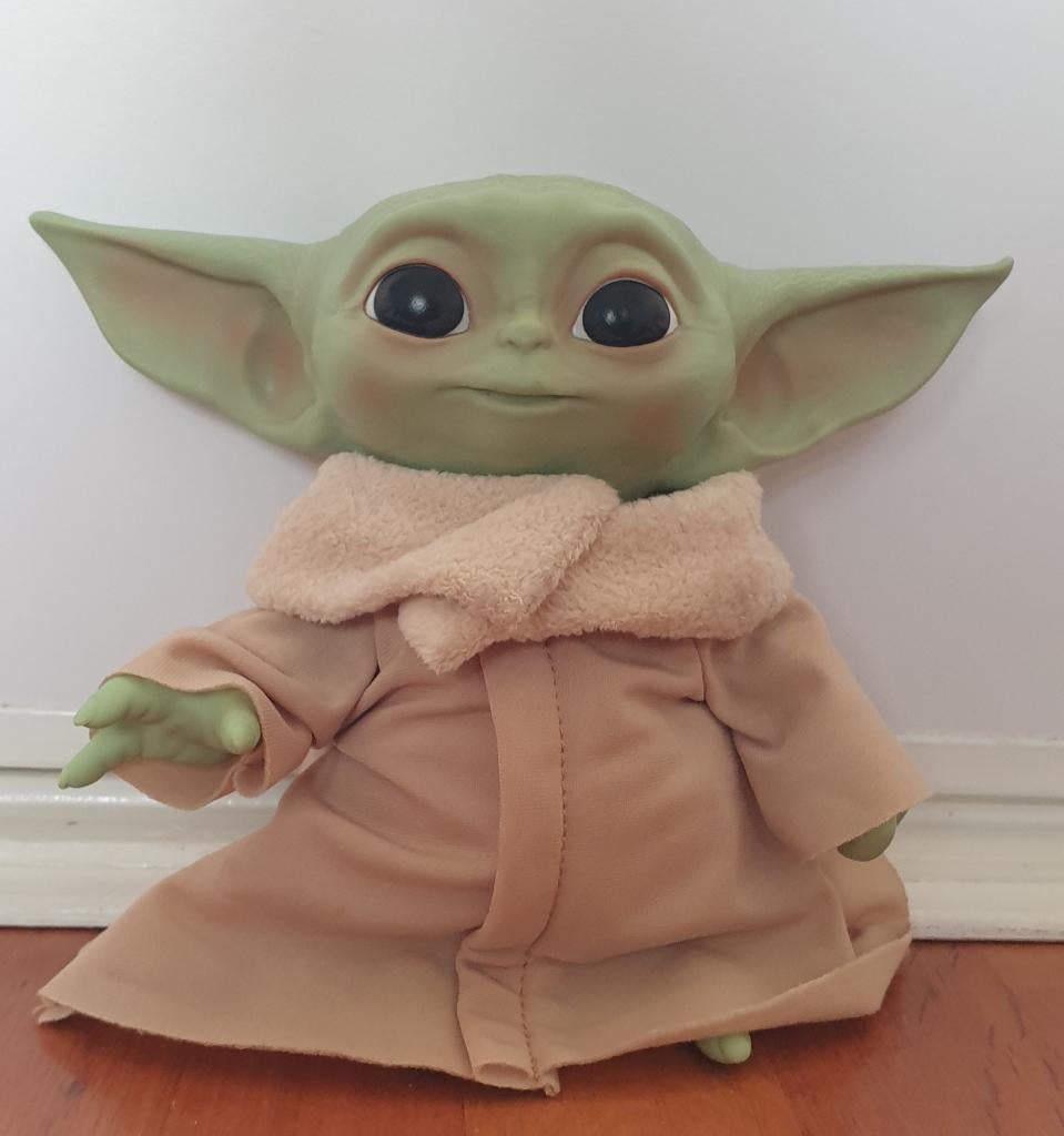Hasbro’s Star Wars: The Child met geluiden. - Baby Yoda, Ophalen of Verzenden, Zo goed als nieuw, Actiefiguurtje